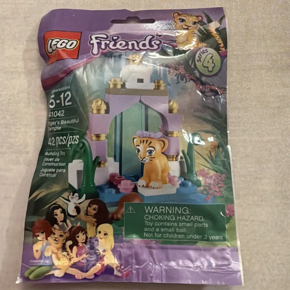 LEGO FRIENDS: Tiger's Beautiful Temple (41042)